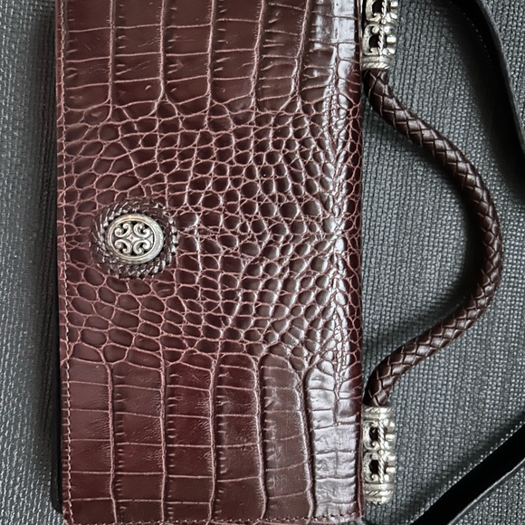 Brighton Rich Brown Embossed Wristlet with Silver Details - Picture 2 of 13